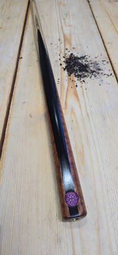 Crafted cues exclusive - –,