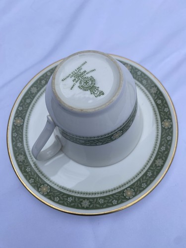 Royal doulton vintage - royal, rondelay