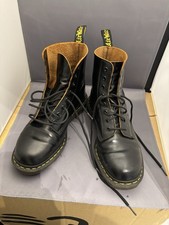 Dr. Martens Air Wairs Made In