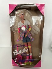 In-Line Skating Barbie Doll with Rollerskates 1995 Mattel 15473 with box Dolly 