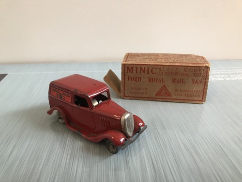 Tri ang minic pre - minic, ford