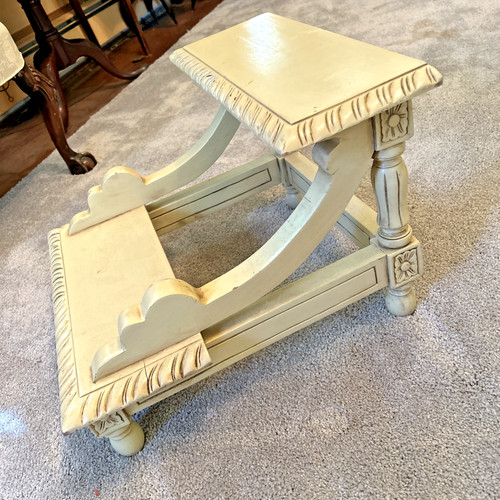 Vtg library stairs - library, bed