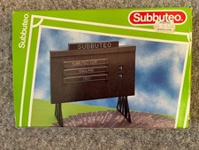 Subbuteo 61158  Scoreboard Box And Team Name Scorecards
