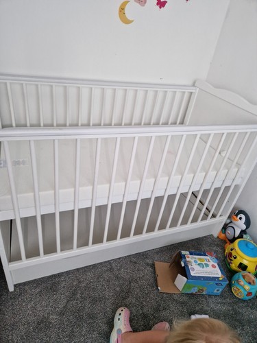 Brand new cot - brand,