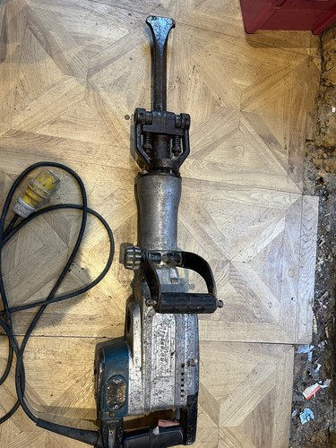 Makita hm1304 110v - makita,