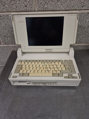 Compaq slt 386s - 386s/20, portable