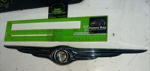 Chrysler 300c chrome - chrysler, rear