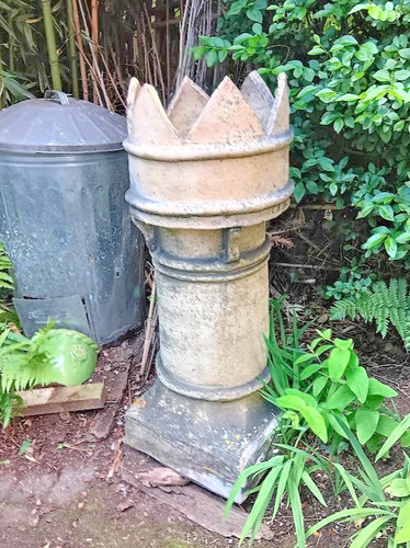 Vintage king chimney pots - king,
