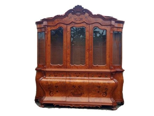 Large antique looking - large,