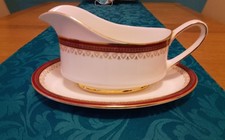 Gravy Boat and Stand