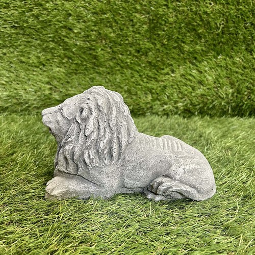 Small concrete lion - small,
