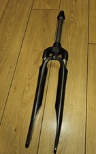 Hybrid 700c Suspension  Fork