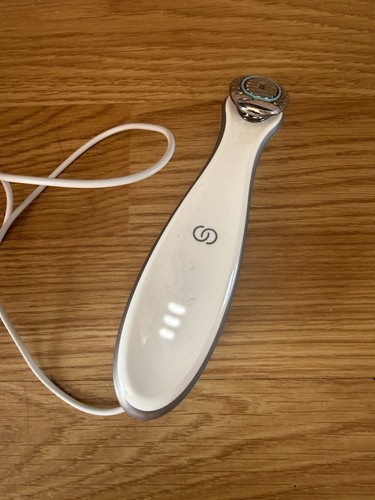 Nuskin ageloc boost device - nuskin, usb