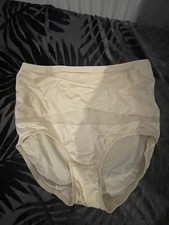 NWT Vintage Style Ivory