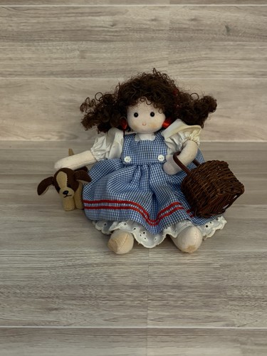 Dorothy musical animated - dorothy, shelf