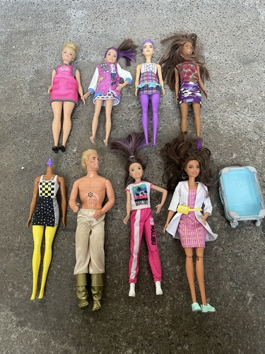 Bundle mattel barbie dolls - bundle, of