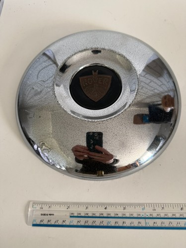 Rover chrome metal hub cap - 2,