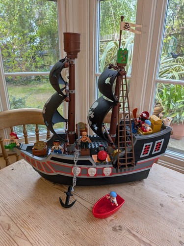 Lego duplo big pirate ship - lego,