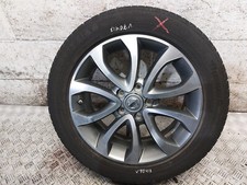 NISSAN JUKE MK1 F15 17" ALLOY WHEEL WITH DAMAGED TYRE 215/55/R17 2016