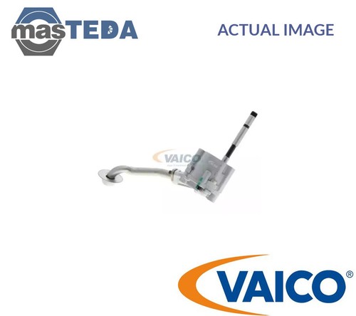 V10 0494 engine oil - pump, vaico