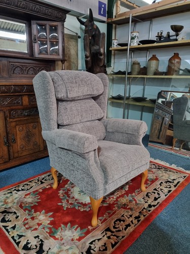 High seat wing - high, chair