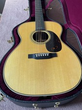 Acoustic guitar MARTIN