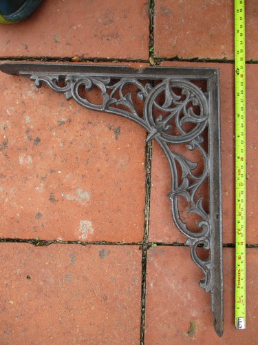 Nice ornate antique cast iron - nice,