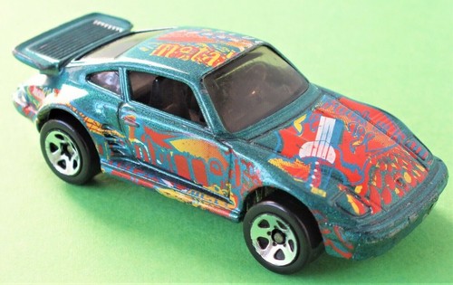 1997 hot wheels porsche 930 - wheels,