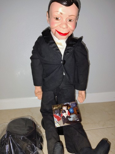 1977 charlie mccarthy - charlie,