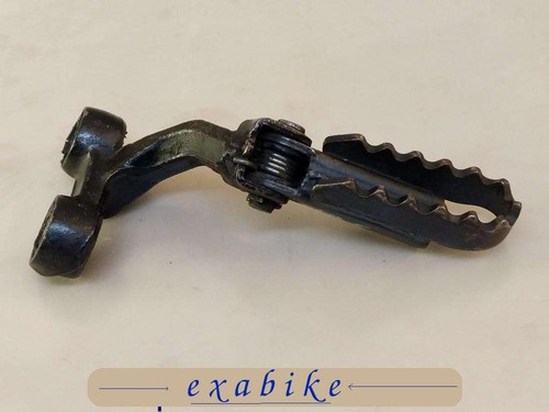 Front right footrest plate for - front,