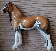 Rare Gorgeous Cheval Ceramics Friesian Horse in Sabino ( Clydesdale Pattern) 