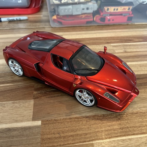 Hot wheels enzo ferrari - wheels,