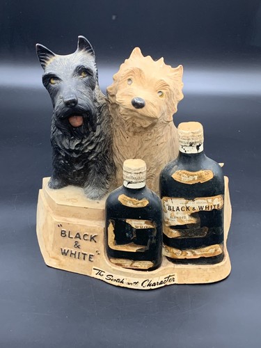 Black white scotch whiskey - white,