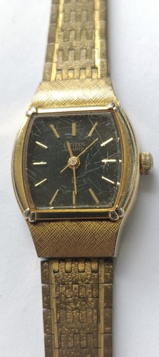 Vintage women wristwatch