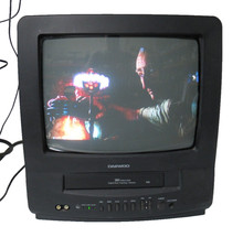 Daewoo 14-inch Retro Gaming