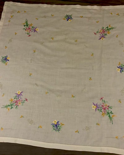 Vintage white linen square - linen,