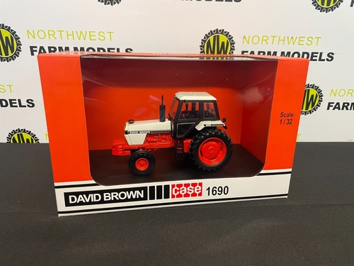 Universal hobbies 6754 32 - 6754, 1:32