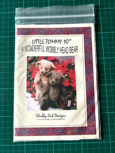 Mohair tommy wobbly - mohair, head