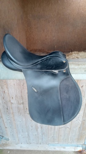 Wintec synthetic saddle - gp,