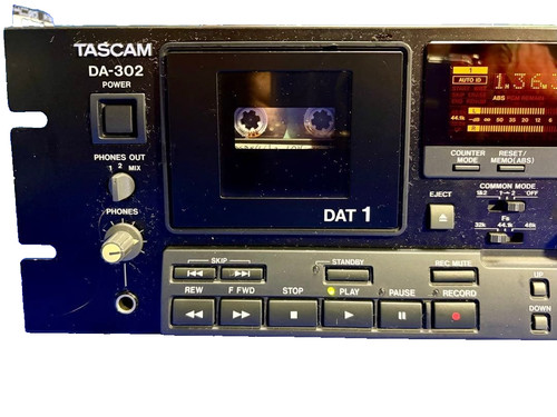 Tascam 302 professional - da-302,