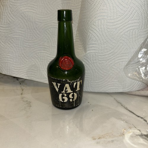 Rare vintage small green glass - rare,