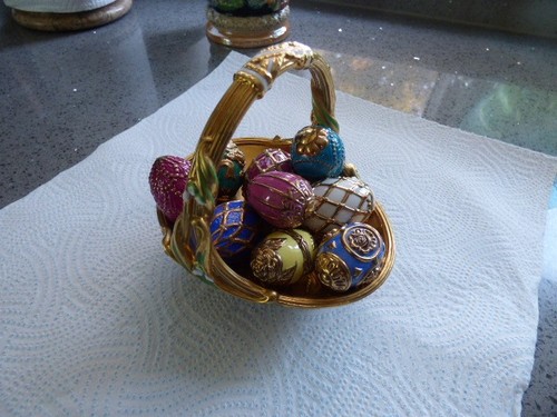 Vintage house faberge - vintage,