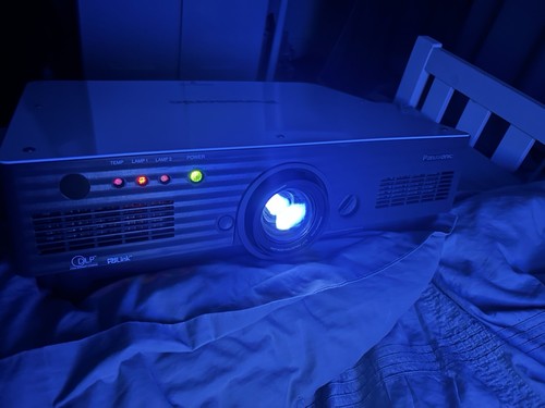 Panasonic d4000e xga - panasonic,