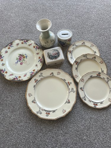 Mixed lot plates etc - of,