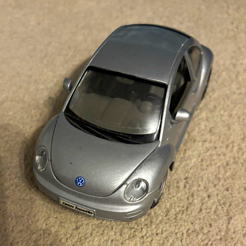 Volkswagen new beetle - new, silver