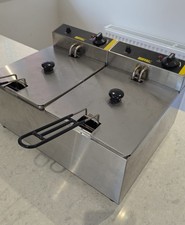 Buffalo Twin Tank Commercial