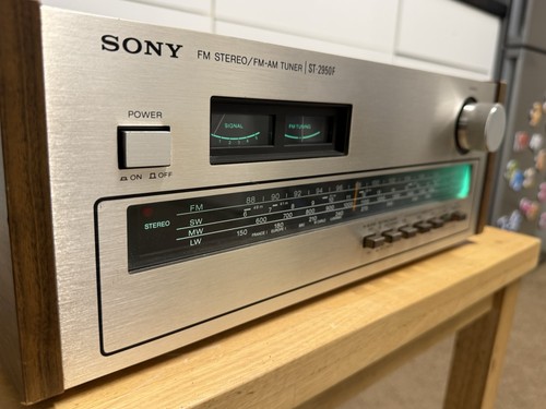 Vintage sony 2950f am - sony, fm