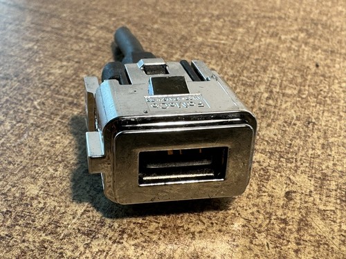 Ford max 2012 usb socket - ford, s