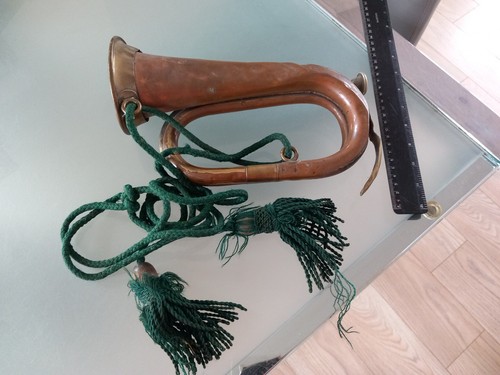 Ww11 military bugle - bugle,