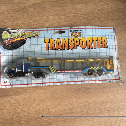 Car transporter diecast - transporter, scale